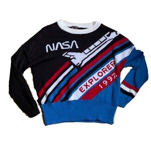Vintage style NASA explorer 1992 sweater